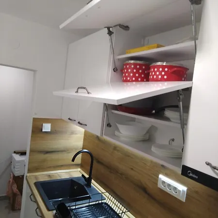 Point Apartman *